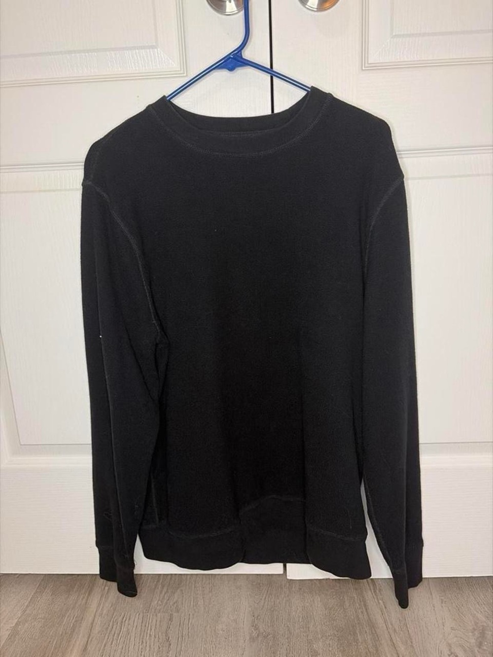 Men's Classic Black Crewneck Sweater